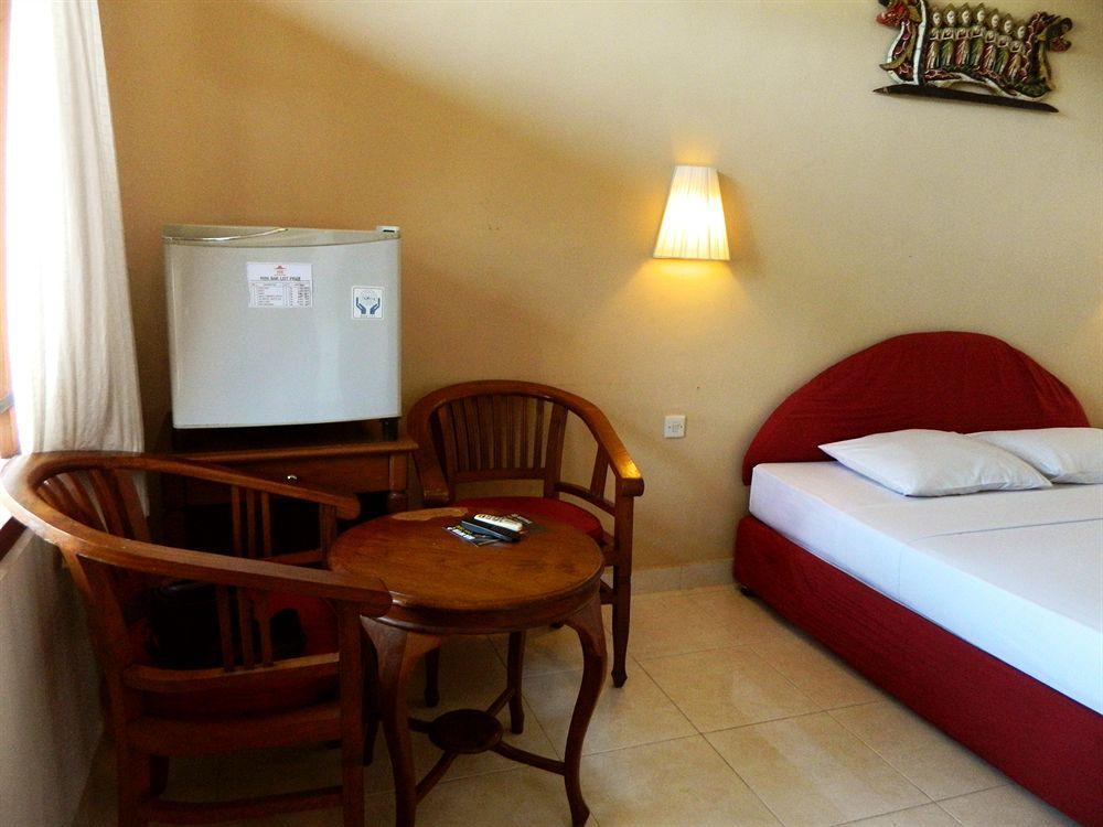 Hotel Ratna Кута Екстериор снимка