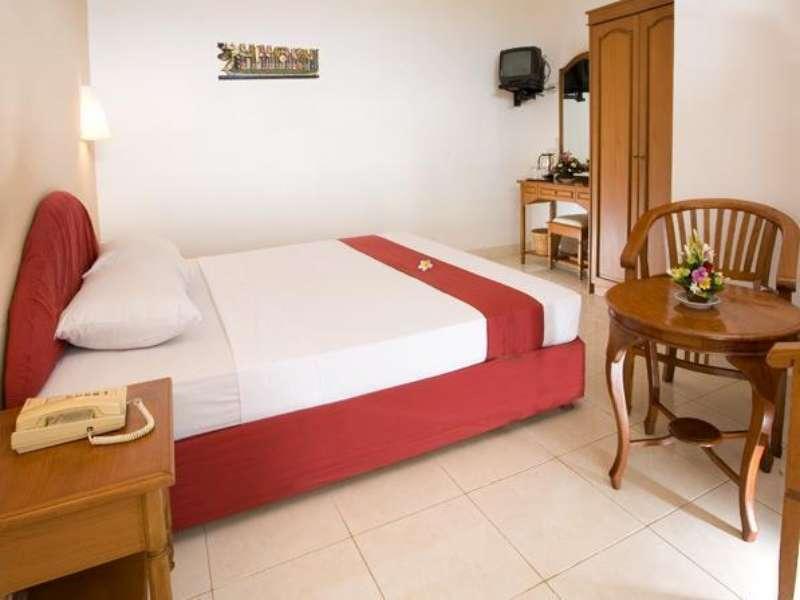 Hotel Ratna Кута Екстериор снимка