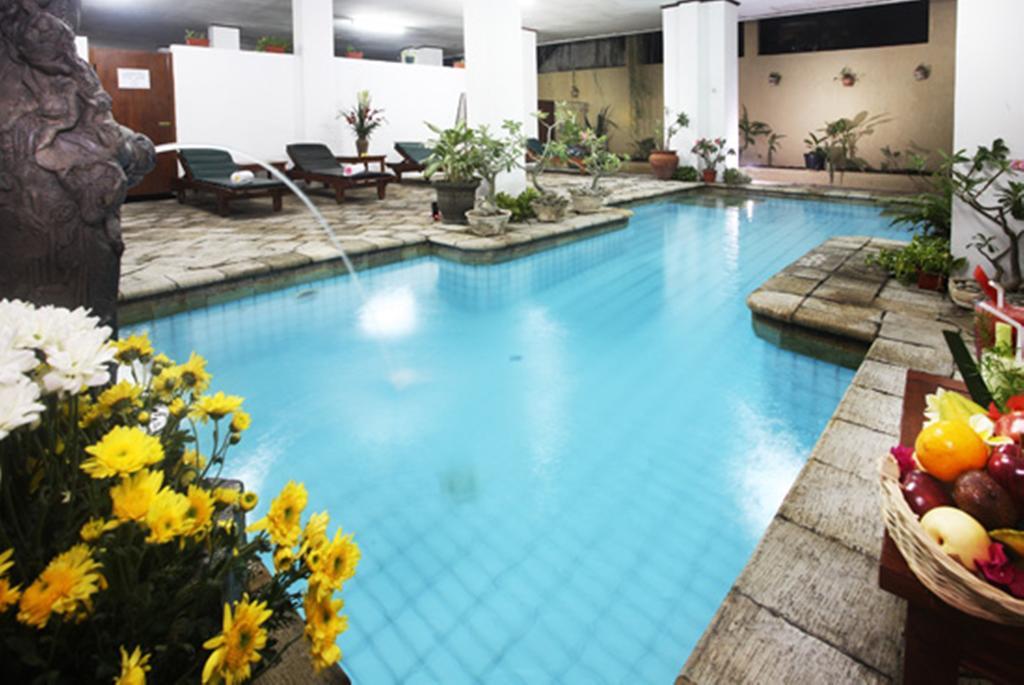 Hotel Ratna Кута Екстериор снимка